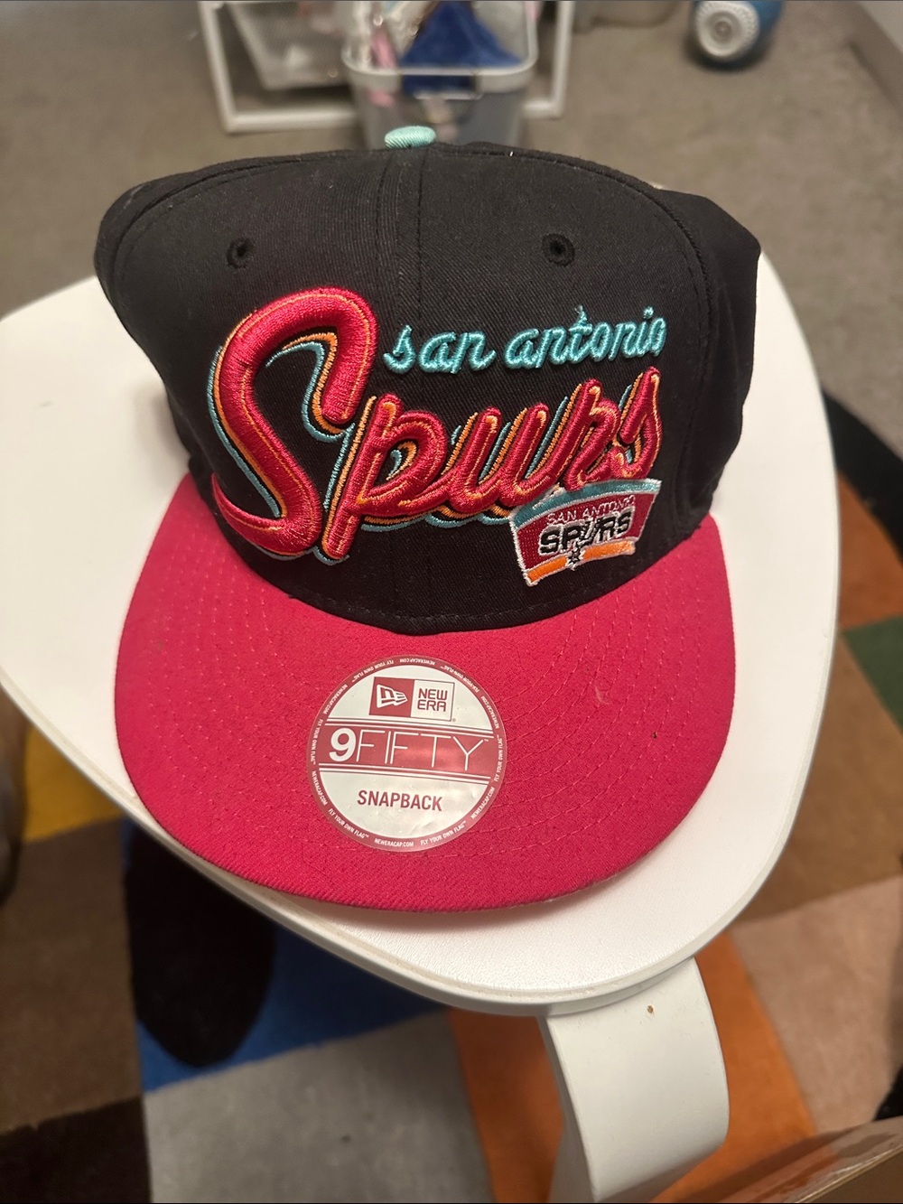 New Era San Antonio Spurs Script Snapback Hat - Black & Pink